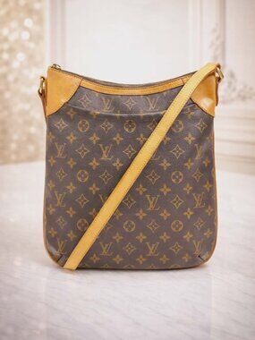 Authentic Louis Vuitton Odeon MM Monogram Crossbody Bag Brown LV Shoulder Bag